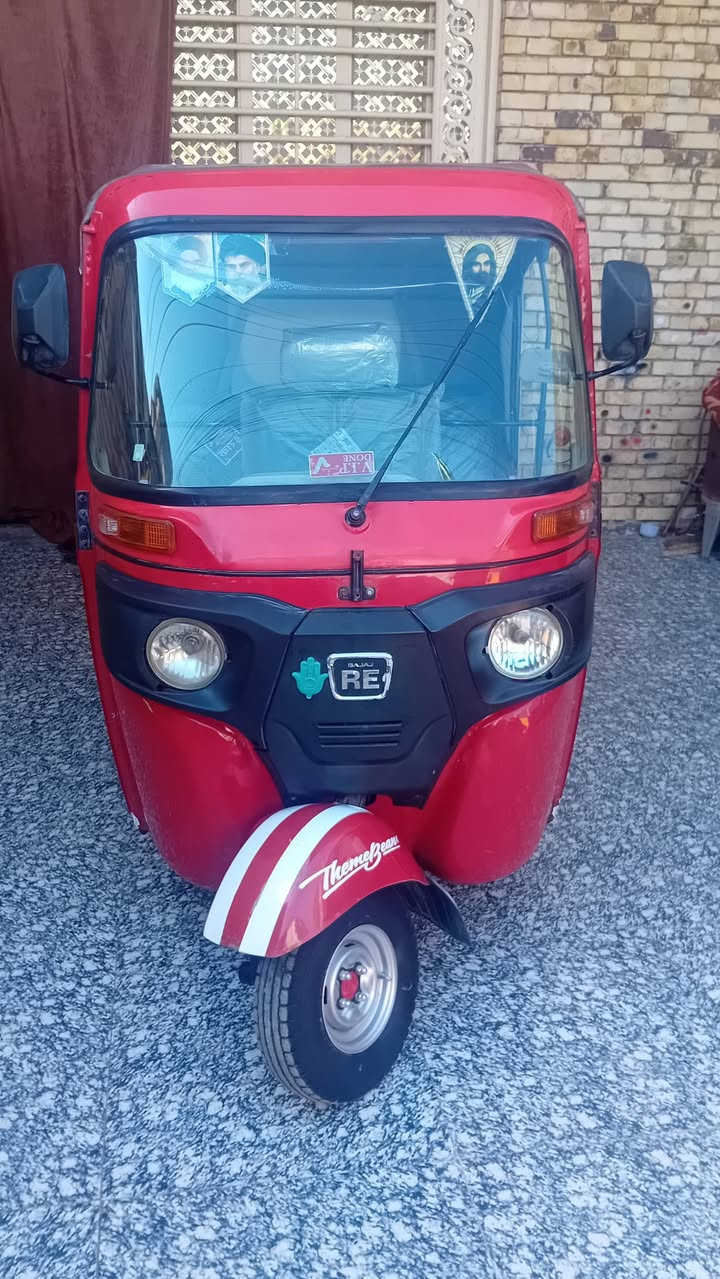 اسلام عليكم تكتك ٢٢ سنويه
التكتك كفاله عامه مكينه كفاله شرط فحص 

الكشره كفاله ماعده زلوغ كلش بصيطه 

دوشمه مسجل مظخم تخم تاير 

تراي زيرو 

التكتك مال جناي الله شاهد 

المكان المجر الكبير 

السعر ٨ و ٦٠٠ وبيها مجال قليل للشراي 

الاستفسار ‎***********
