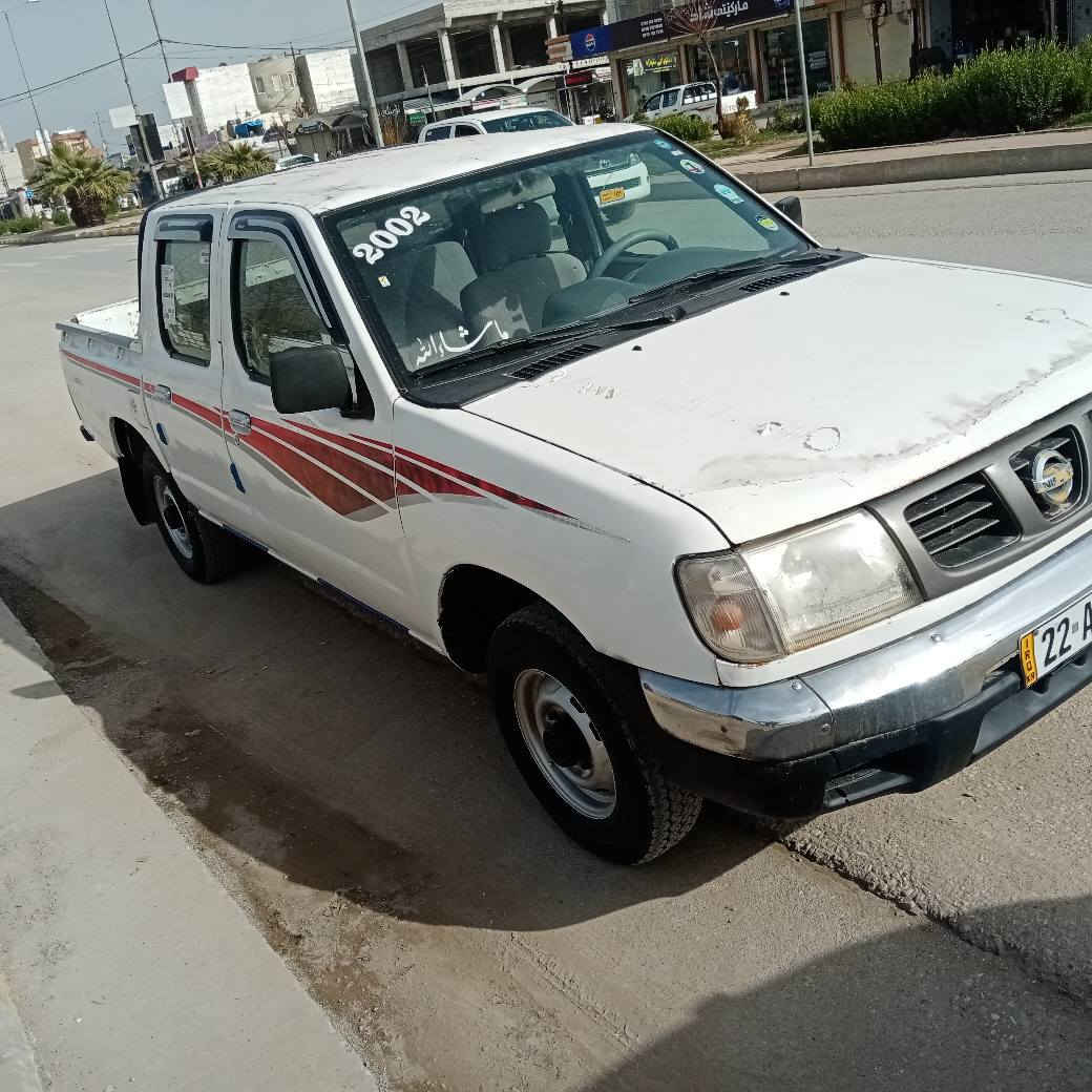 نيسان مؤديل 2003 زيت ره قم عه سلي سه نه وي تازه يه تا 2029 گيرو مه كينه و ئه كسل به شرت نه دو بارجه و دوبه له بؤياخه بي ناو كرتن سعر 73 مه جال له هه له بجي تازه *********** أربيل, العراق
