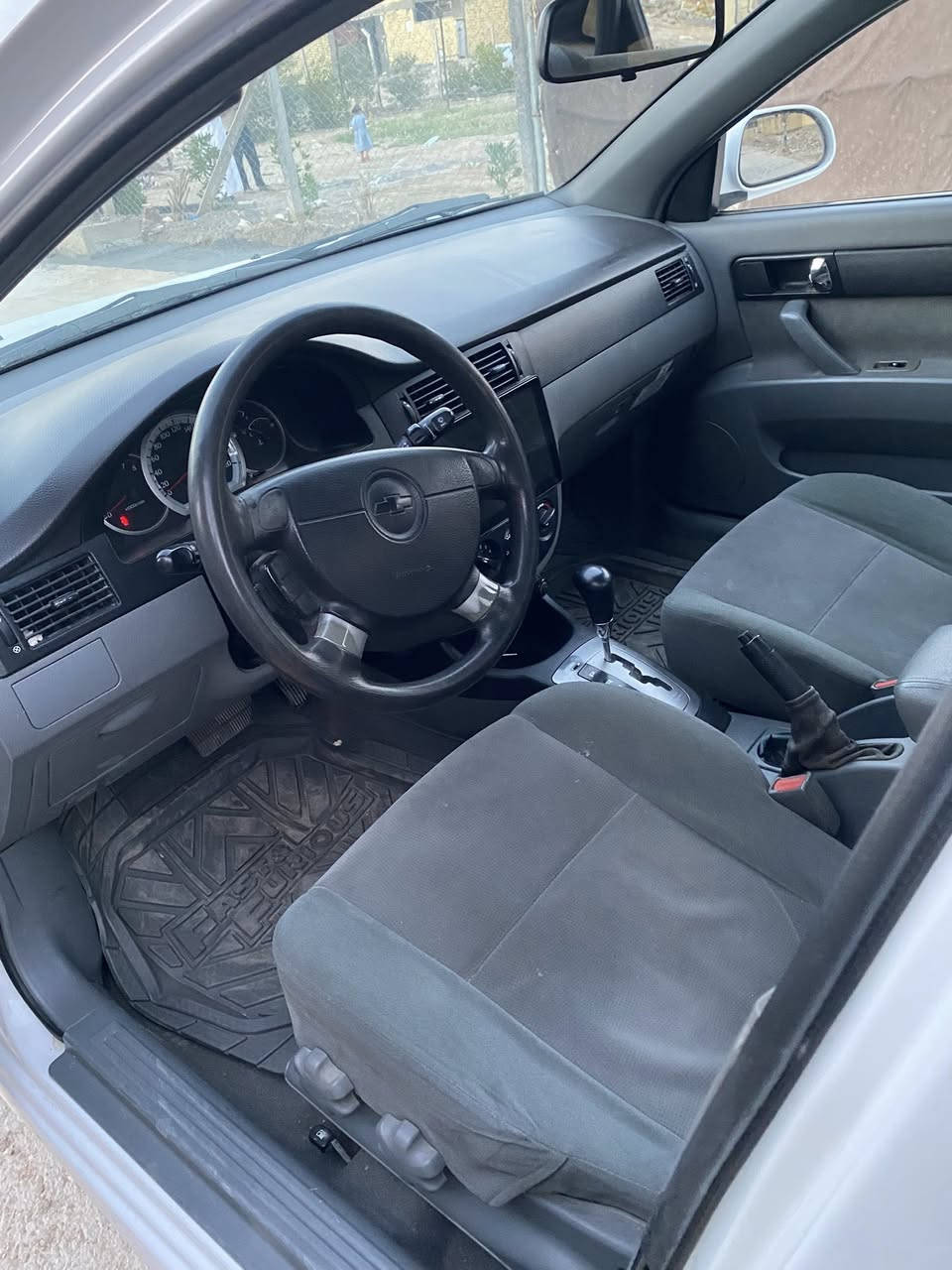 السلام عليكم اوبترا2011كفاله عامه محرك جديد تبريد  سياره جاهزه للاخير رقم ذي قار ماشيه 143 اصل السعر 82 وبيه مجال قليل  *********** مكان السياره الناصريه
