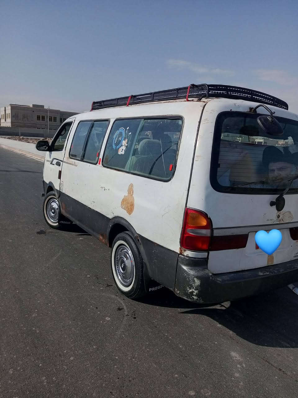 سلام عليكم للبيع بريجو موديل 1996 رقم بغداد الماني مكينه كير اكسن مكفولات تخم تاير صدر نضيف شواصي حلوات دواخله نضاف سياره جاهزه سعر 35 وبيه مجال مكان ديالى للستفسار اتصل ***********
