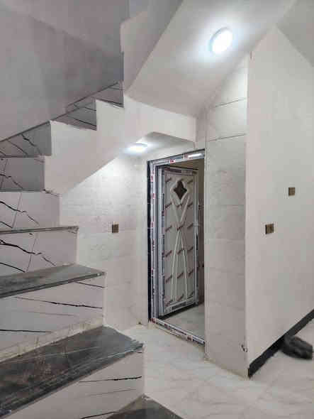 يعلن مكتب التساهل العقار مقولات العامه
بيت مساحه 50متر ،‏‪0780 037 4167‬‏ وتساب
طابو زراعي 📝 قرار محكمه سند 25

#المكان:: النجف_الاشرف شارع الصب العمود 282 

        البيت بناء 2024 البيت مامسكون 🔑

بسعر 💸 23💸مليون مع المجال 

⬅️🧱⬅️🏠 #شارع_بعرض_17-متر

#خدمات_كامله_ماء_كهرباء_مدارس_سوق_شوارع_تبليط

البناء //
 غرفه+ صاله + مجموعه صحيه + مطبخ + مكشوفه

#العمل:: 🧱
 طابوك+ اساس سقف صب كونكريت+ سقوف جبس بورد
ارضيه بورسلين +شغل فول الفول+ موضح بتصوير 

‏‪0780 037 4167‬‏
