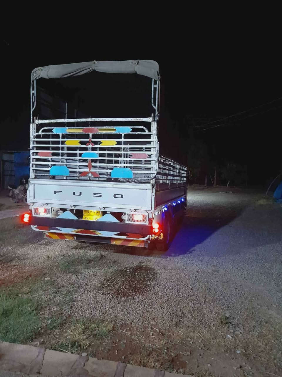 اسلام عليكم ورحمة الله. 
كنتر للبيع موديل 2013 جاهزة ع24 حبايه مكينه گير اكسن ما مفتوح گبل ع شغل + تبريد حار بارد ع شركه رقم انكليزي ب اسمي الانتصال على هاذا الرقم  👈***********.اسيا 
👈***********.كورك
