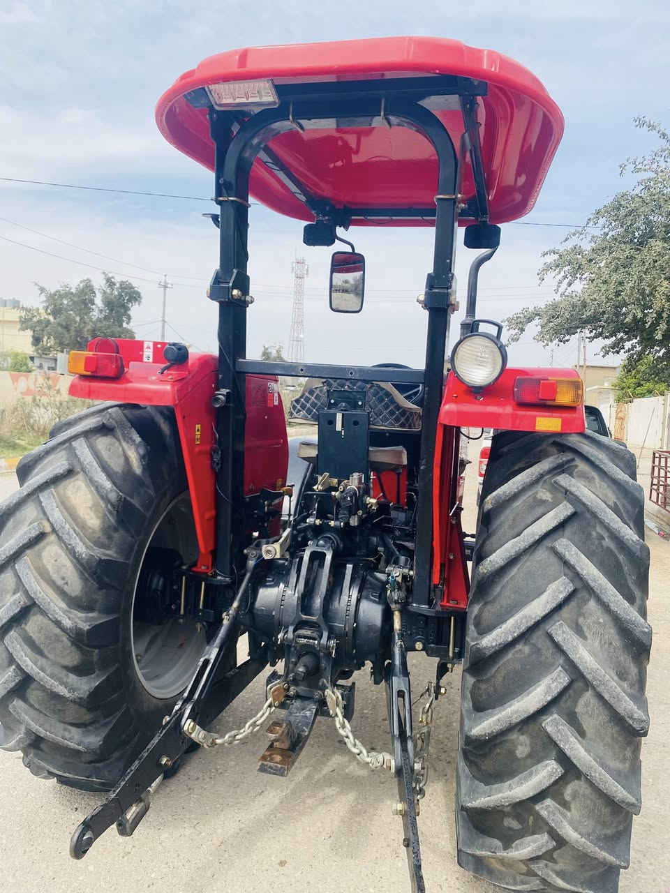 السلام عليكم للبيع تركتر ايراني 2020 كلو شركه رقم سليمانيه الماني لل اتصال 📞 *********** مكان صلاح الدين طوز خورماتو
