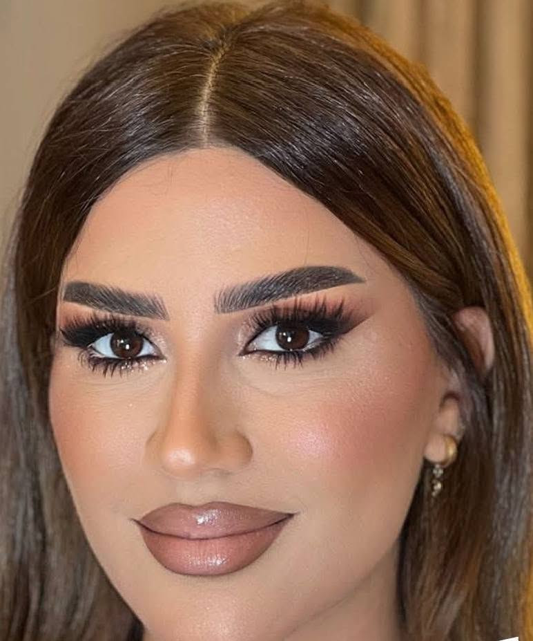اسعار خاصة للمناسبات
 ( ميك اب ) عرايس مدعوات حنة عرس 
مناسبة تخرج . 😍♥️🫰
اي استفسار او حجز على ☎️*********** ( وات سآب )
يفتح المحل من ا⏰10 صباحا الى ⏰10 مساءا
اهابن وسهلين سكرات🍬🍬🍬🍬
 🍥🍥🍥🍥

