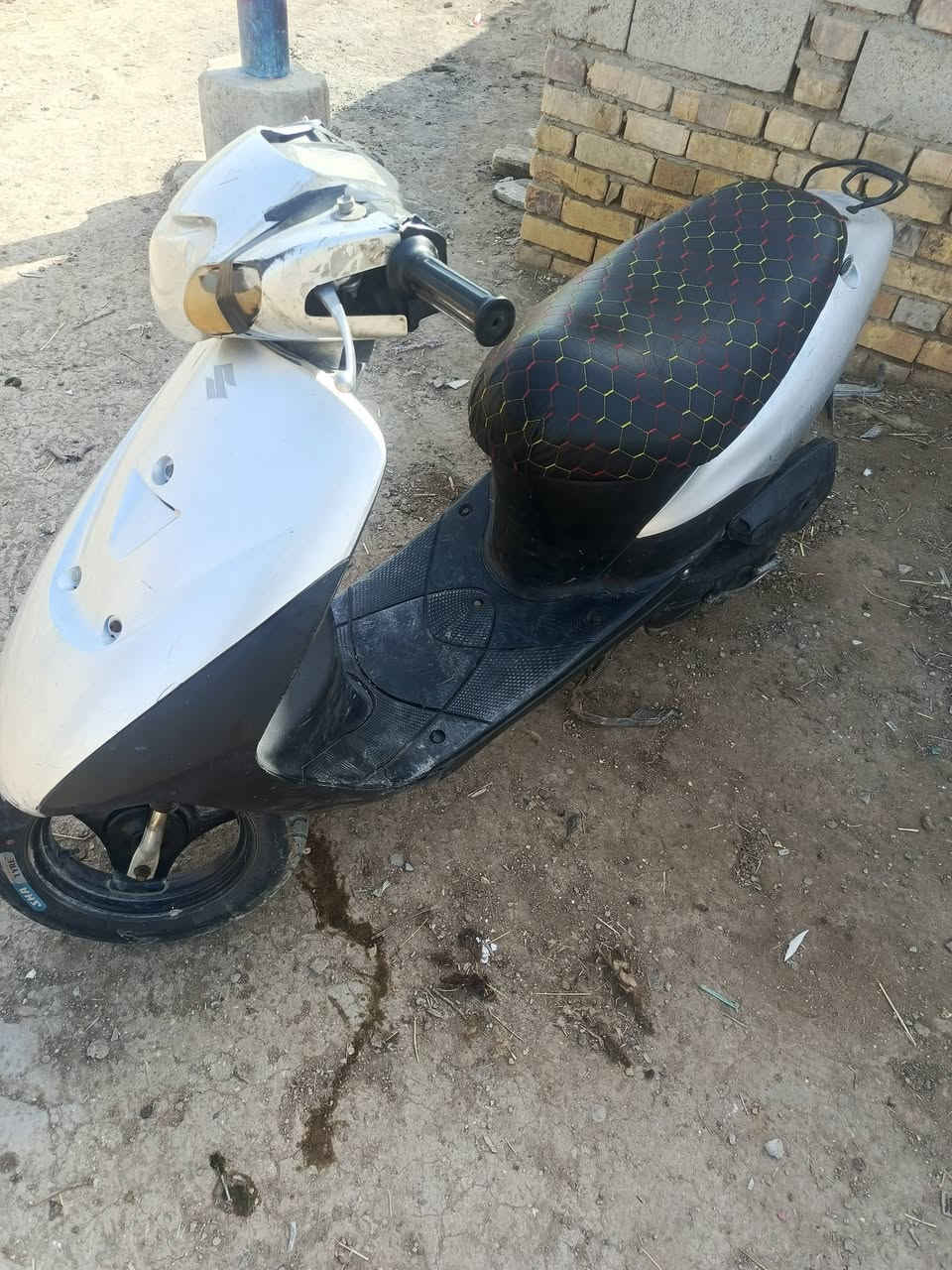 السلام عليكم دراجه للبيع نضيفه وحلوه مكينته شلعه ومعدل دراجه سلف هندر سعر 250وبيه مجال مكاني مجر الكبير للستفسار واتس ‏‪***********‬‏ مكلف بنشر
