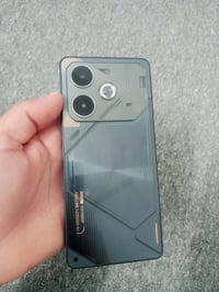 تكنو بوڤا ٦ • ذاكرة ٢٥٦ • بطارية ٦٠٠٠