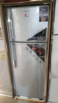 فوكس • ثلاث • ١٦قدم