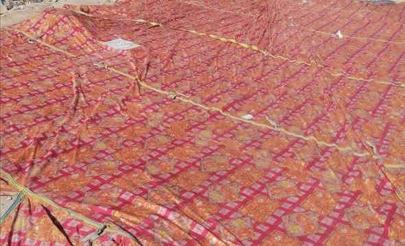 جادر قماش و حديد نظيف العرض ٥ متر بغداد ٥قوس موبايل ***********
