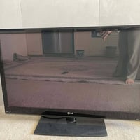 تلفزيون • شاشة ٤٢ بوصة