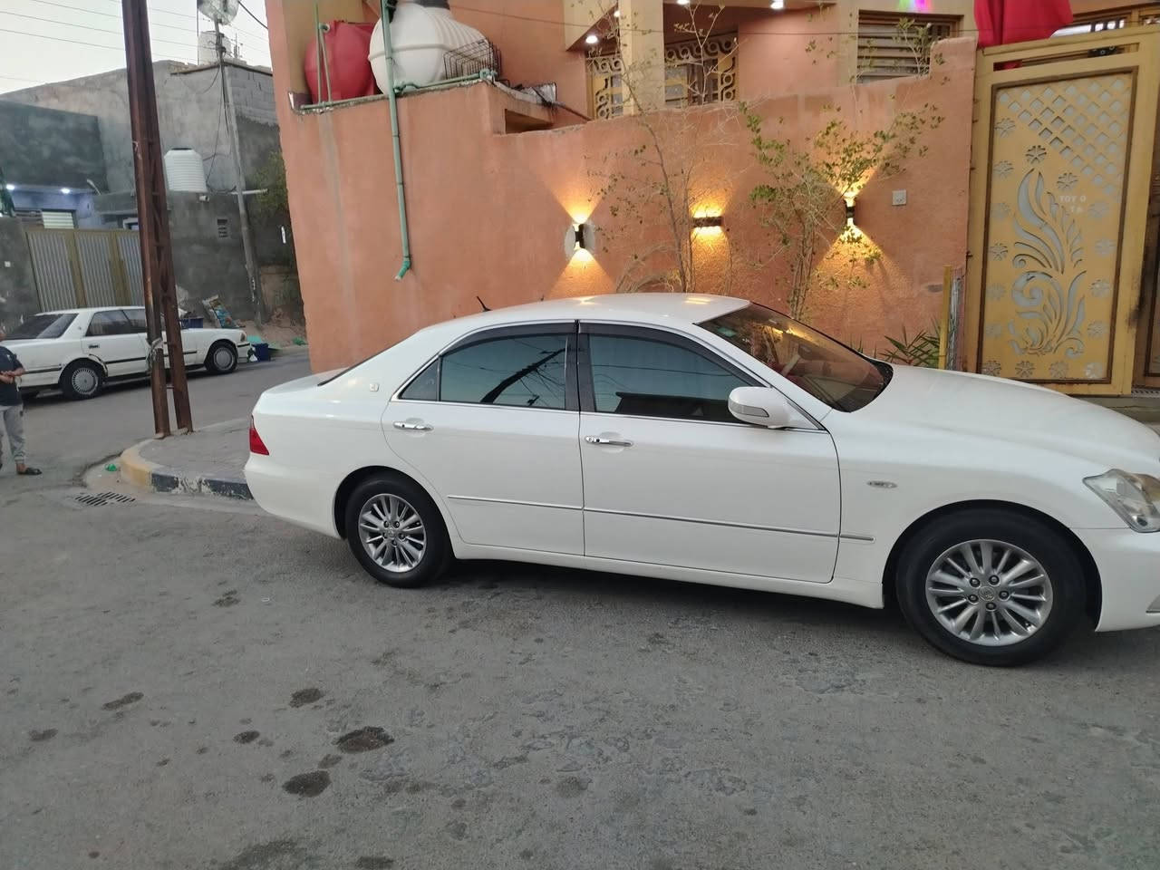 شاهينة قرار ١٠٢ سيارة مسقط رقم بصرة وكاملة باقي بس على دفع كمرك  موديل ٢٠٠٦ كفالة عامة كص ضربة صبغ ٣ دكم شاصي 82 اريل امامي سبير دنكة مانازل اشاير بالمري سعر ١٢٠ وبيه مجال اتصال ***********

