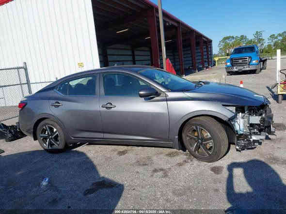 نيسان سنترا 2025 SV

سنترا 25  ماشية 425 ميل فقط

وارد امريكي 

الضرر موجود بالصورة 

قطعتين صبغ 

السيارة بصمة 

حساسات 

رادار 

نقاط عمياء 

وقوف تلقائي 

تعديل مسار 

شاشة كبيرة 

نظام ايكو 

  

السعر 157

رقم الشاصي 

3N1AB8CV3SY214657

بنيد مصلح اربع اصابع ومصبوغ فقط على كد الاصابع وجاملغ نفسه مصلح ومصبوغ

شواصي كفاله دواخل كفاله ايرباك مطاك

***********

مكان اربيل أربيل
