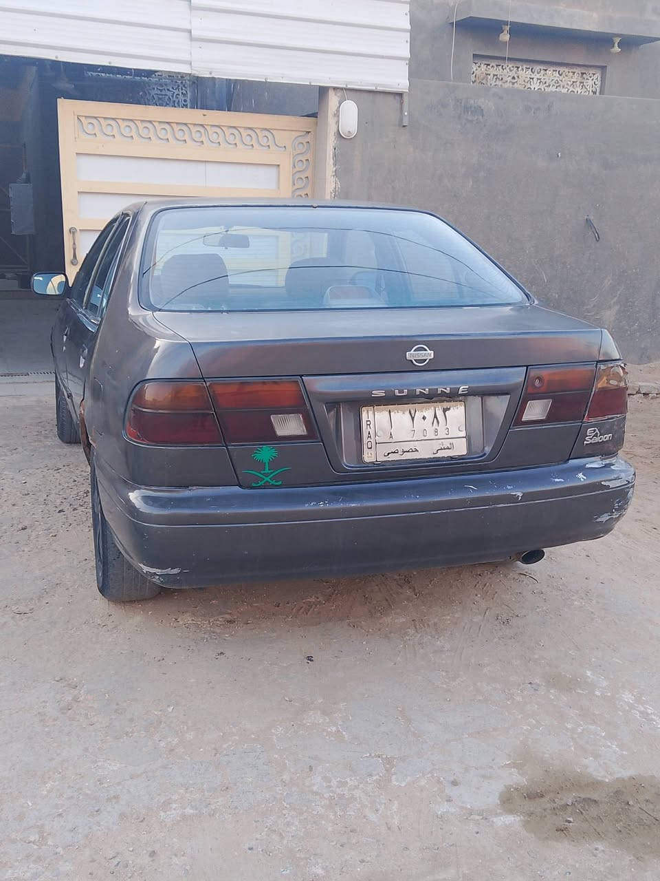 السلام عليكم سيارة نيسان صني مديل 1995 المكان السماوة سعرها 25رقم ***********
