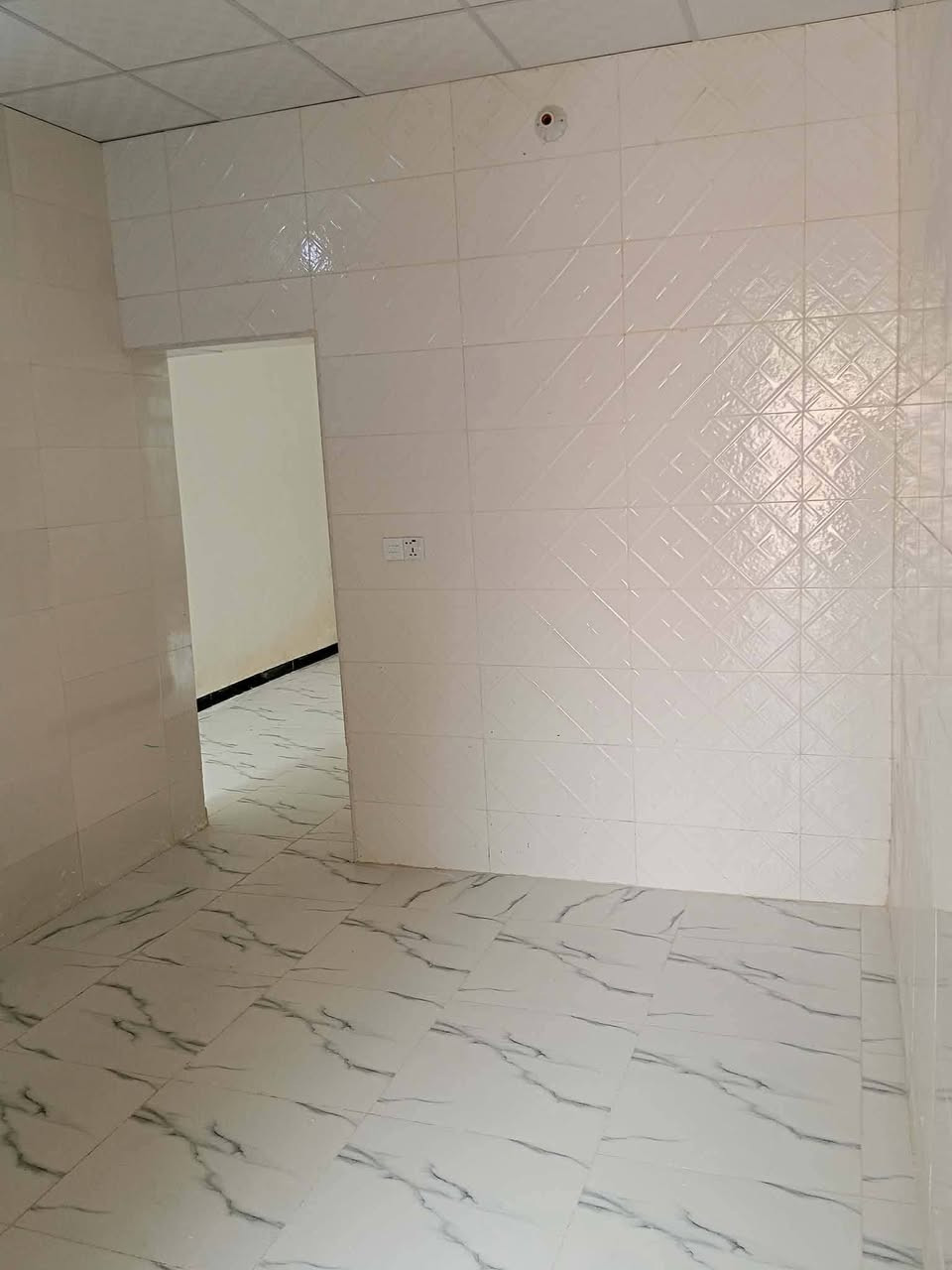 دار للبيع مساحه ١٠٠متر طابق واحد نظيف جدااا عكاده
منطقة ٥٨ مفتوح على شارع ٢٠ المدرسه الورديه 
سعر ٦٣ مع مجال 
مكتب بيعة الغدير سيد حيدر 
***********
