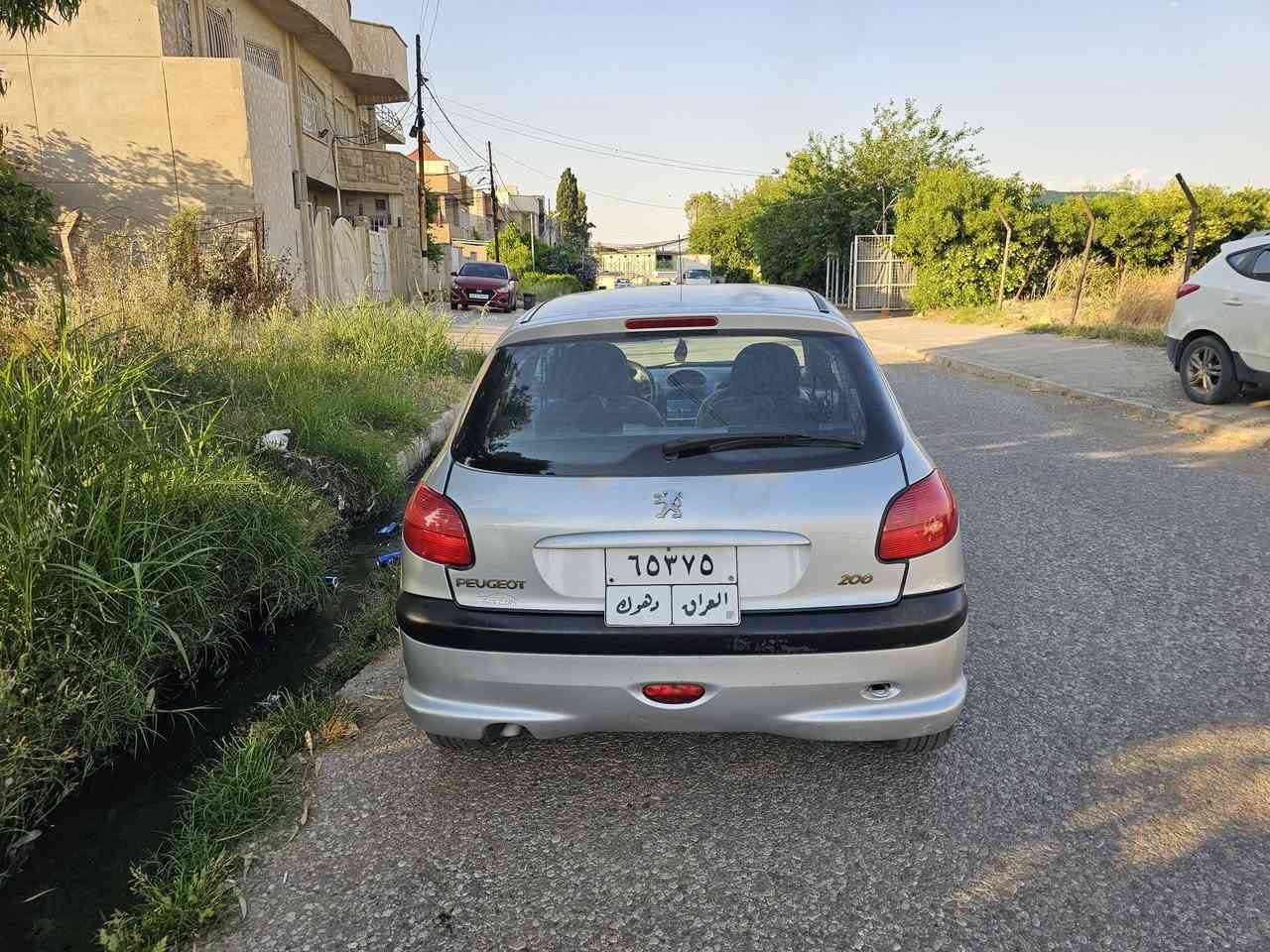السلام عليكم
بيجو 206 موديل 2009 رقم دهوك شرط التحويل 
السيارة بدون ضربة بدون صبغ  
كشرها بي ملاحضات جدا بسيطه
كهربائيات السيارة كلها بلاديه ماملعوب بيها ابد بدون اي جطل كلها شغاله  
تبريد ثلج ❄️❄️
السعر 47 وبيها مجال 
للاستفسار والاتصال
مكاني الموصل الايسر

رقم التلفون ☎️☎️
***********
