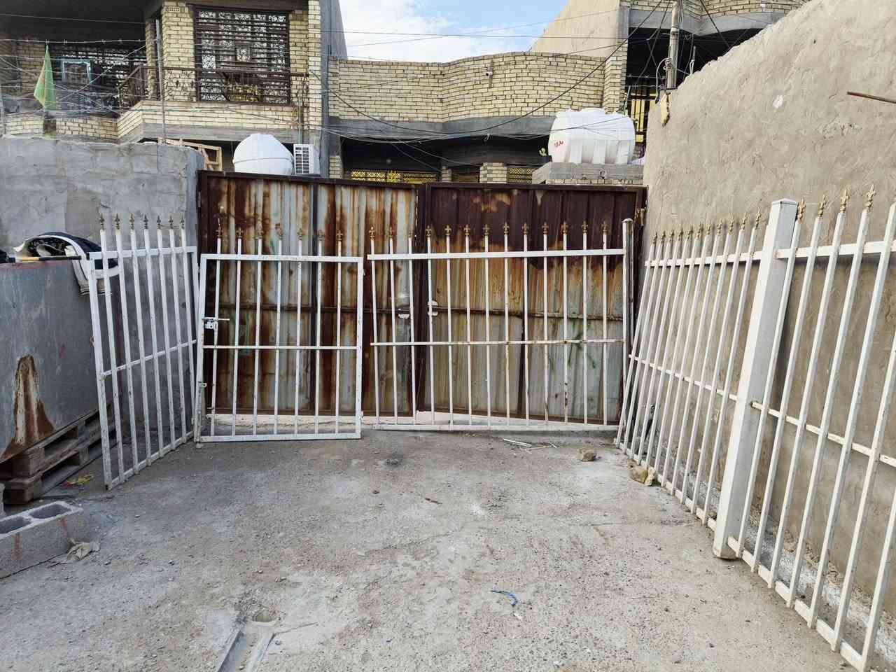 ٢٢متر محجر  نضيف البيع سعر ٣٥٠وبي مجال  ‏‪***********‬‏
