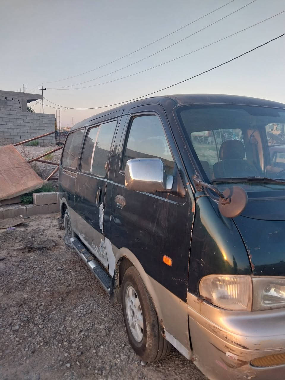 سلام عليكم بريجو موديل 97رقم نكليزي بغدادسنويه2030سعره50,بيه مجال مكان ديالى خان بن سعد,رقم هاتف ***********

