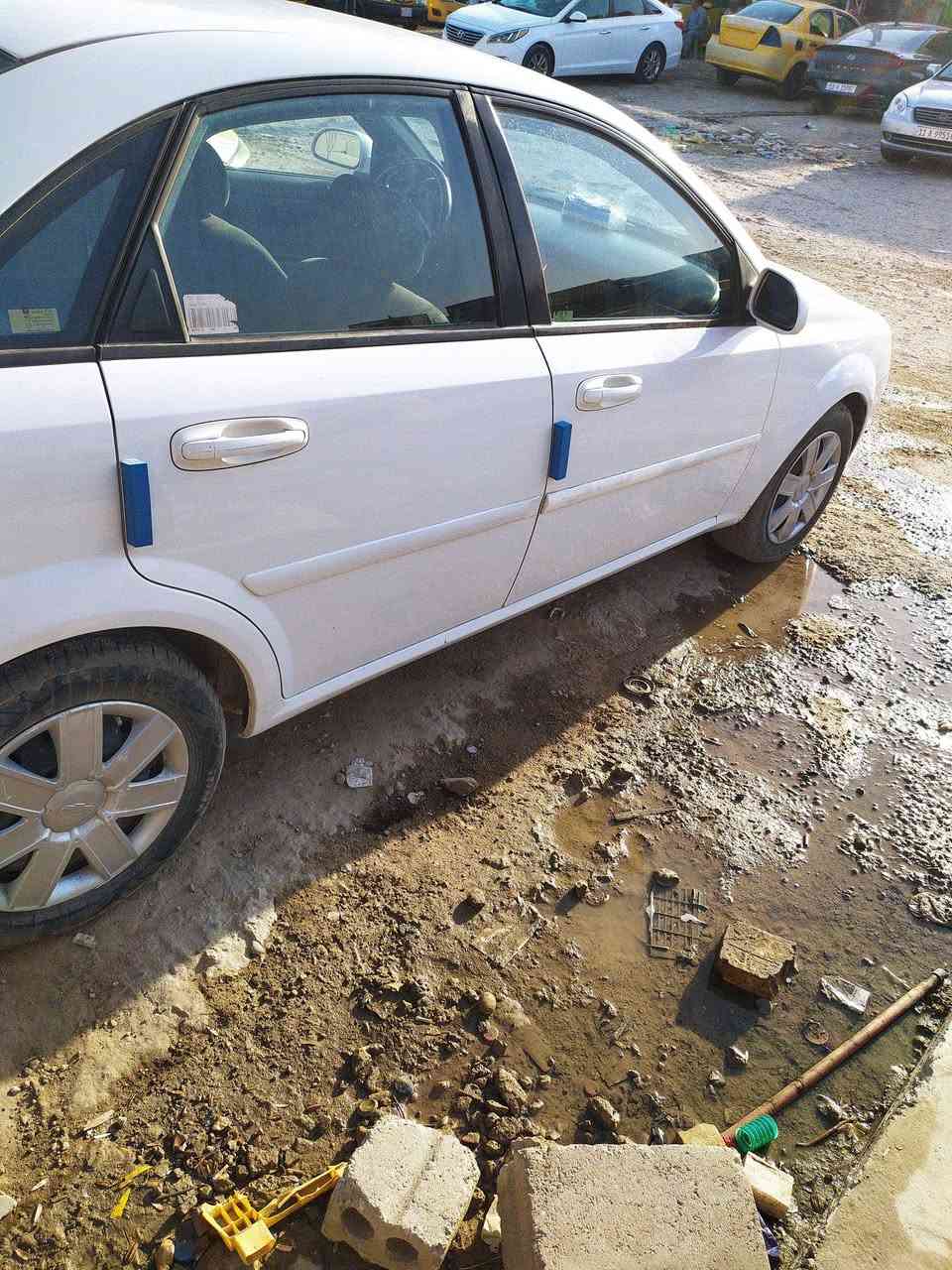 اوبترا 12 بغداد انكليزي بيه تبديل باب السائق تبريد حداديه محرك خير من الله جاهزه اي نقص مابيه باسمي ابيع سونار وبالخدمه للاستفسار عن السعر الاتصال على ***********/*********** المكان بابل شارع 80 قرب مخبز مهند
