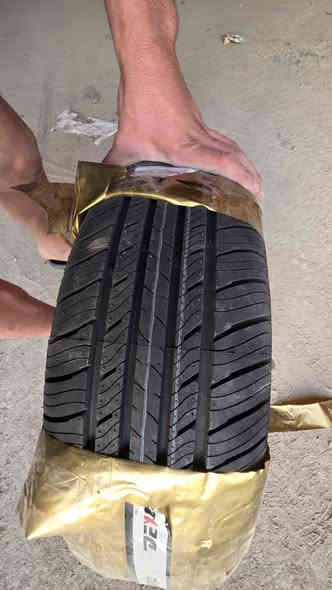 السلام عليكم ورحمة الله 
توفرت قياسات انتاج ٢٠٢٤ 
185/65/14   اندنوسي  سعره ٦٠ الف 
195/60/15   اندنوسي  سعره ٦٠ الف 
225/70/15  صيني خط ابيض سعره ٨٥ الف 
205/75/15. صيني خط ابيض سعره ٨٥ الف 
205/75/14  صيني خط ابيض  سعره ٨٠ الف 
195/65/15 صيني دبل ستار سعره ٥٨ الف 
#اطارات
#محل_جعفر
 للاستفسار الاتصال على الارقام التاليه 
***********  ابو علي 
***********. جعفر 
العنوان / بغداد الكراده (مجمع مشن ) 
توصيل داخل بغداد فقط  5 الف
