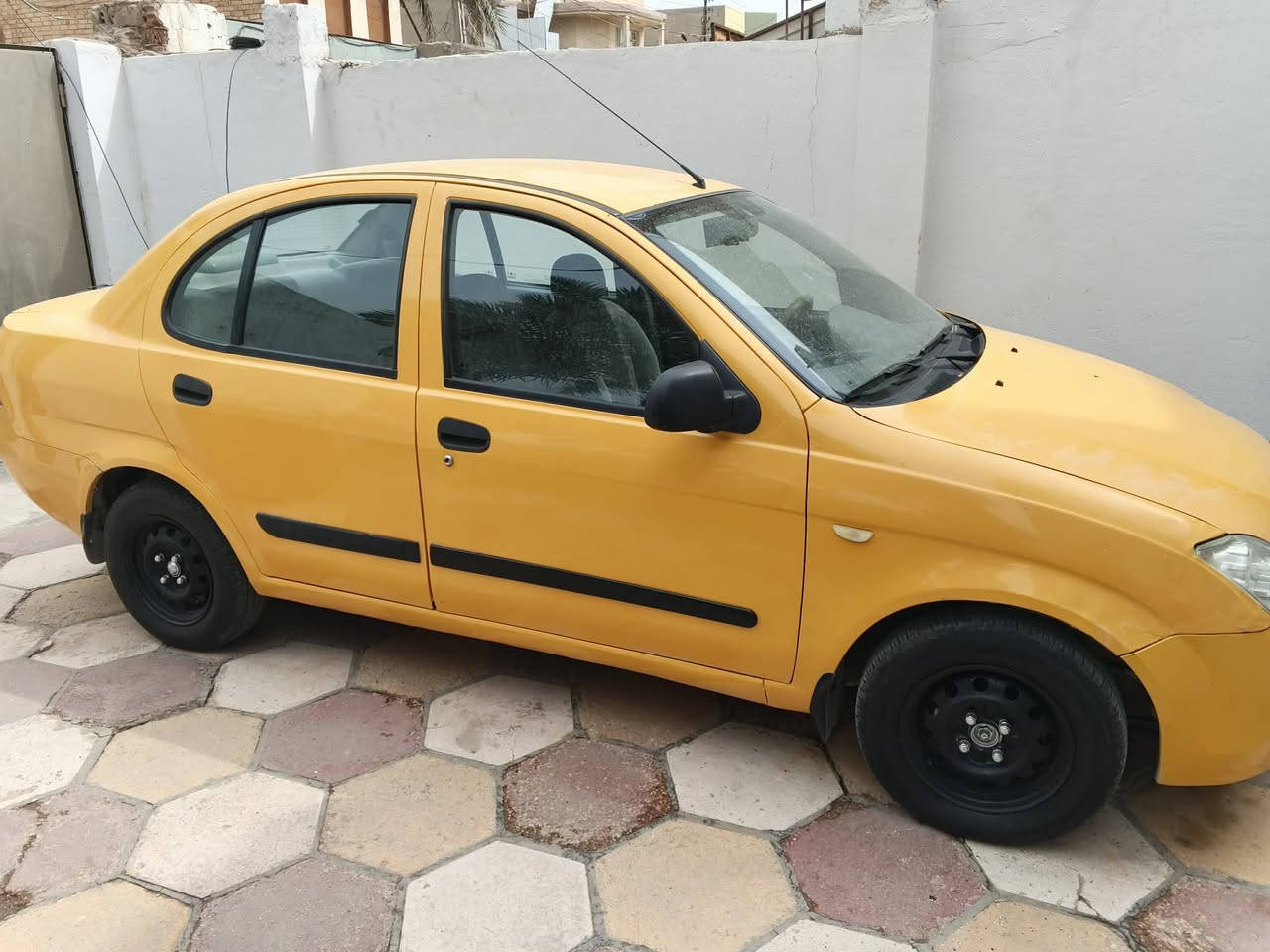 السلام عليكم طيبه للبيع ٢٠١٥ رقم انكليزي دولي سنوية لل٣٠ السعر اتصل عل رقم وبيك خير وتدلل المكان ديوانية مركز 
***********
ملاحظة رجائن بعد ال٩ بليل لا تتصل
