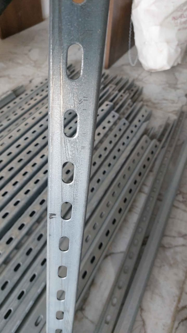 سلام عليكم
هيكل طاقة شمسية فقط كركوك واطرافها وبغداد يتوفر توصيل
هيكل ميكانو مع كلامبات وسطية والطرفية والبراغي على خط واحد 
٣ الواح ٨٥ الف 
٤ الواح ١٢٥الف
٥ الواح ١٧٥الف
٦ الوح٢٢٥الف  
اما ٧الواح فمافوق يكون حسب تصميم والمكان
يوجد توصيل داخل كركوك واطرافها وكذلك بغداد فقط
للاستفسار يرجى إرسال رسالة كركوك, العراق


**إذا كنت صاحب هذا الإعلان وتريد حذفه لأي سبب، رجاءا أرسل رسالة إلى الدعم الفني**