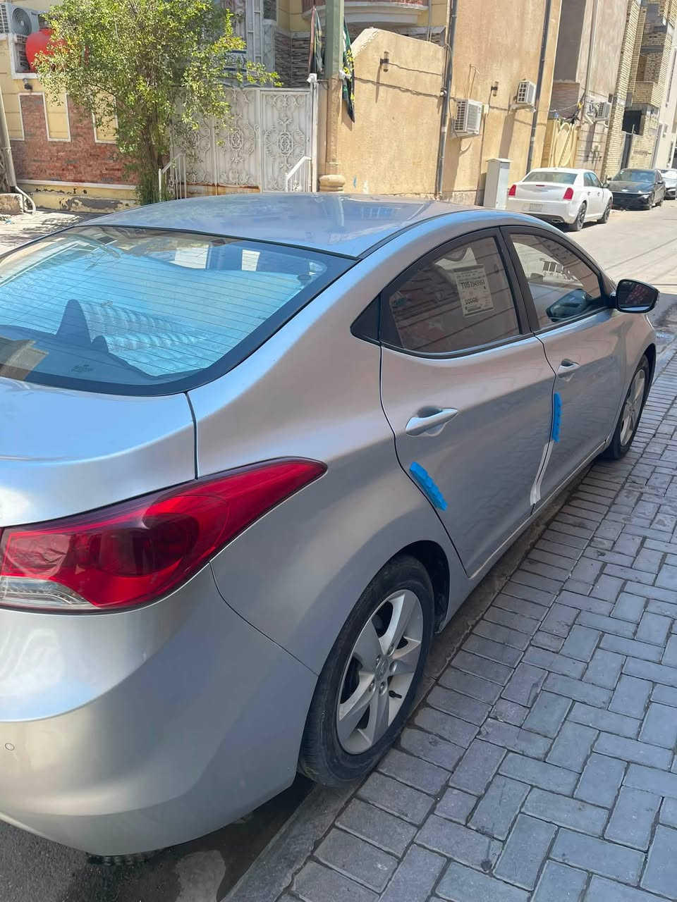 النترا ٢٠١٢ سيارة نظيفة مرتبة حدادية تايرات تبريد يخبل كير ومكينة ماتخسر عليها شي نظيفة مكانها ((البصرة))السعر ((٤٦))


**إذا كنت صاحب هذا الإعلان وتريد حذفه لأي سبب، رجاءا أرسل رسالة إلى الدعم الفني**