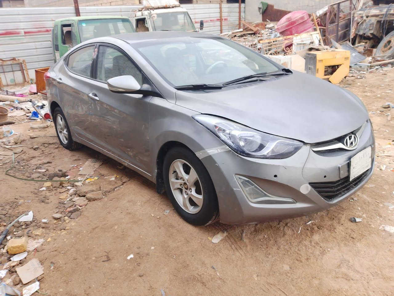 سلام عليكم النترا ٢٠١٢ وارد كوري سياره نضيفه تبريد تدفئه حداديه جديده تخم تاير سياره خير من الله محرك 1600 رقم بصره سنويه ٢٨ سعر 95 وبيهه مجال حك جيه ***********
