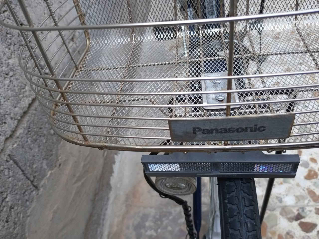 بايسكل للبيع حجم 27كير حساس بناتي اللون ازرق السعر 135الف دينار***********
بوب.الشام.شارع.المشايخي
