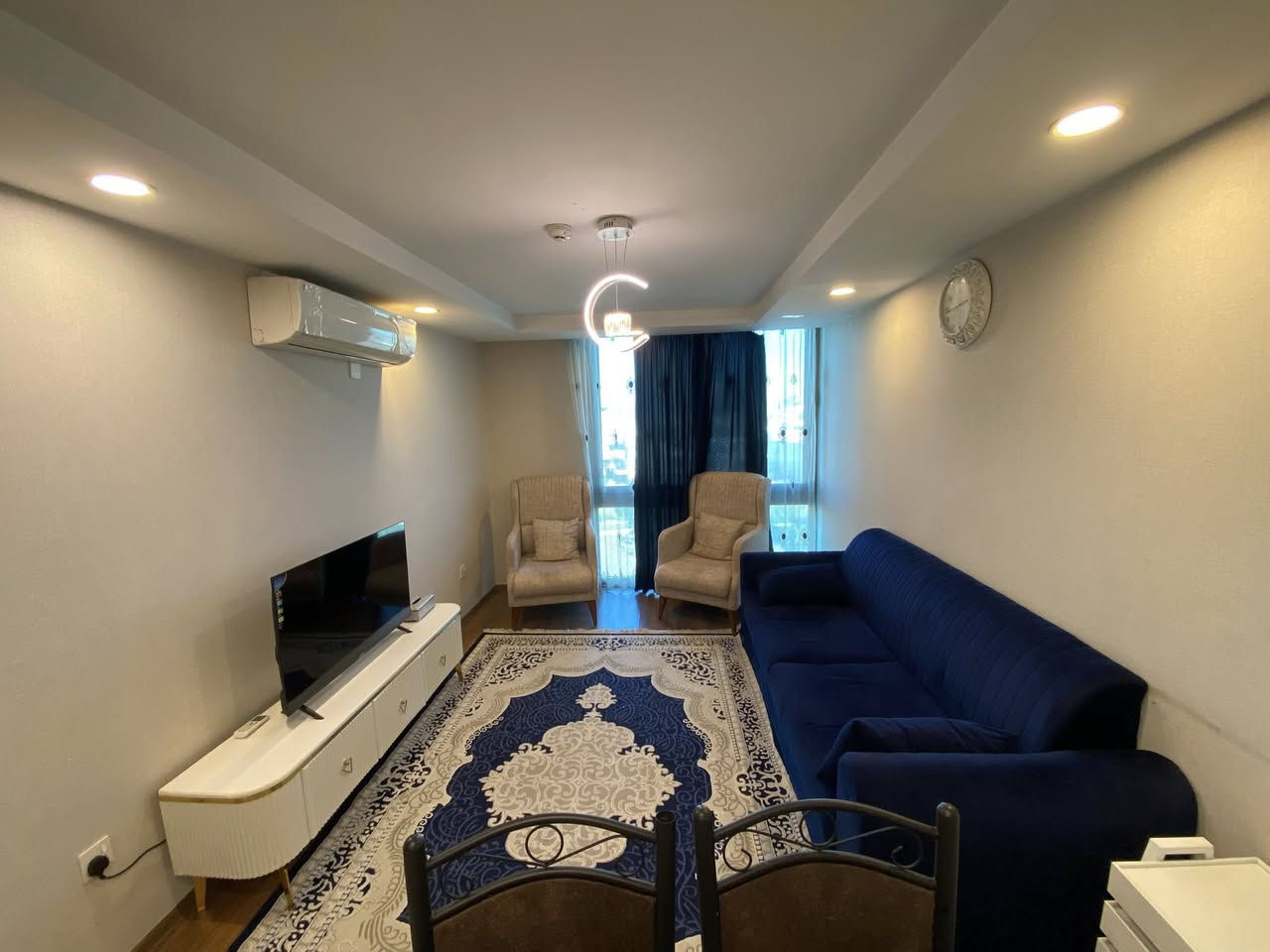 ‏شقة للإيجار في أربيل
‏في مجمع سكني لايف تاور 
‏داخل مربع الذهبي
‏شقة متوفر وصالة 
‏مؤسسة كامل 
‏طابق الرابع 
‏للاستفسار كثير على ال WhatsApp 
***********
***********
