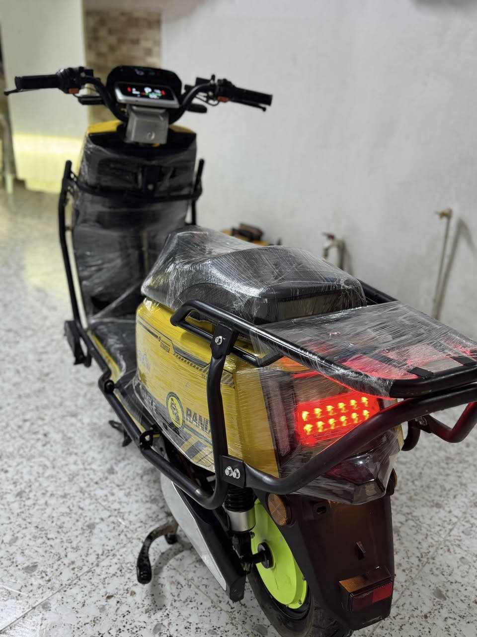 ماطور شحن RANIX-X باب الاول للبيع سعر 650 وبي مجال للطيبين
للاستفسار ***********
