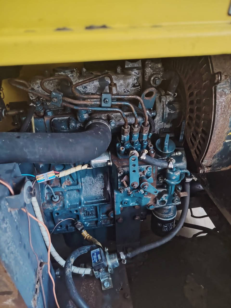 سلام عليكم مولد كابوتة 7KVA ٣سلندر سيت ابلادي نظام حماية كامل تشغيل أو إطفاء ذاتي مكينة بحالة جيدة نضافة المكينة 80%
7KVA
زورنا في موقعنا ديالى بعقوبة الصناعة الثانية مقابيل نهاية حي المعلمين
للاستفسار الاتصال على الأرقام التالية
***********
***********
من الله التوفيق للجميع
