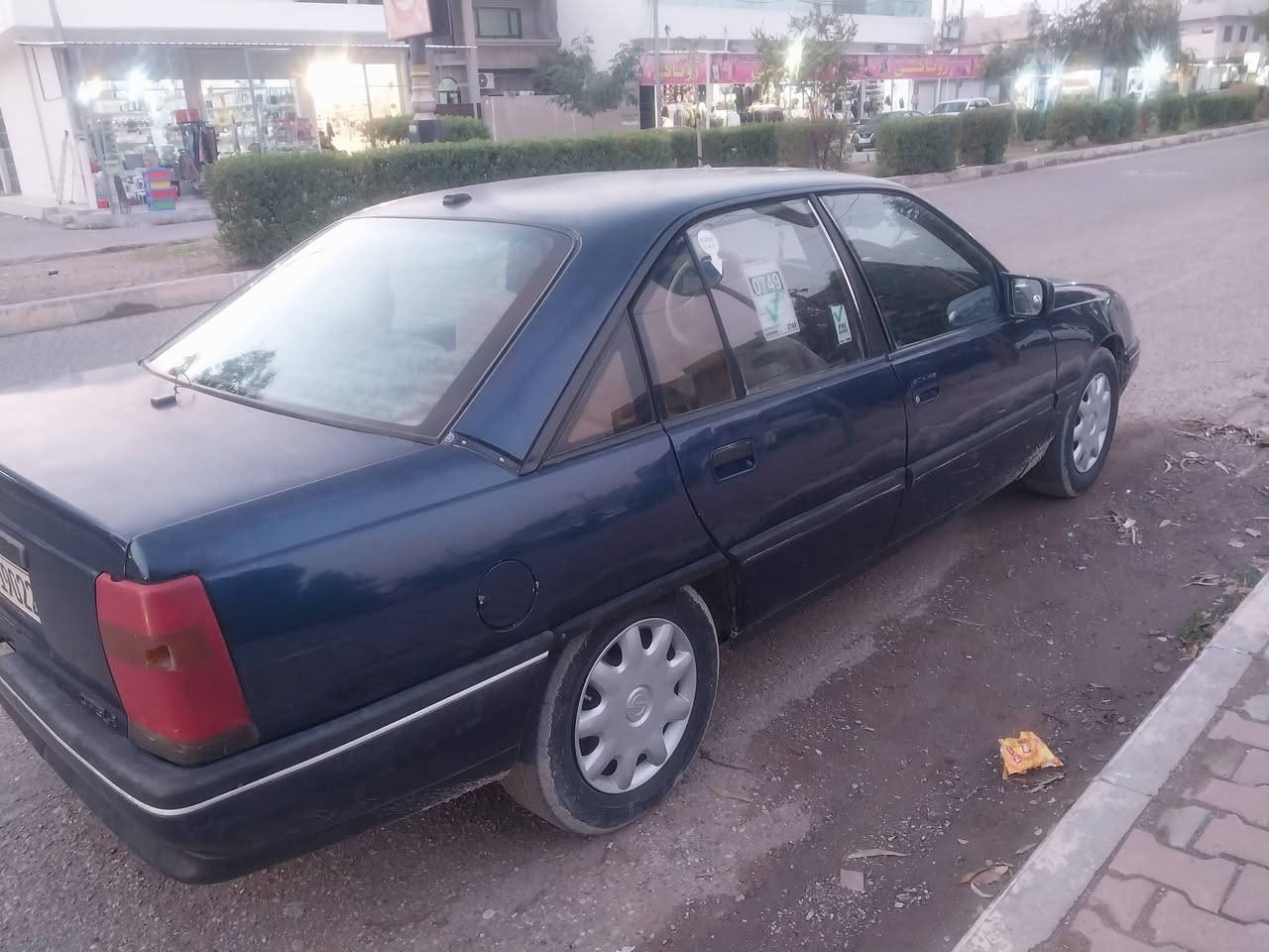 اومیگا مودیل 1990 محرك عشرین رەقەم المانی گیر ئوتوماتیک گیر و محرك شرت دفتەر بەنزین بیە عنوان کرکوك سعر 33  ***********    ***********
