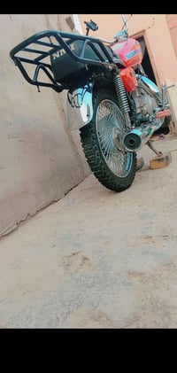 دراجة • نجف • مجال قليل