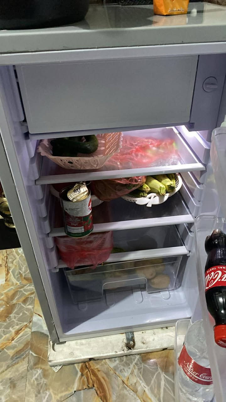 ثلاجه للبيع كلش نضيفه شرط دبيعها اخذ اكبر سعر 80 بي مجال بسيط عنوان موص حي الكرامه


**إذا كنت صاحب هذا الإعلان وتريد حذفه لأي سبب، رجاءا أرسل رسالة إلى الدعم الفني**
