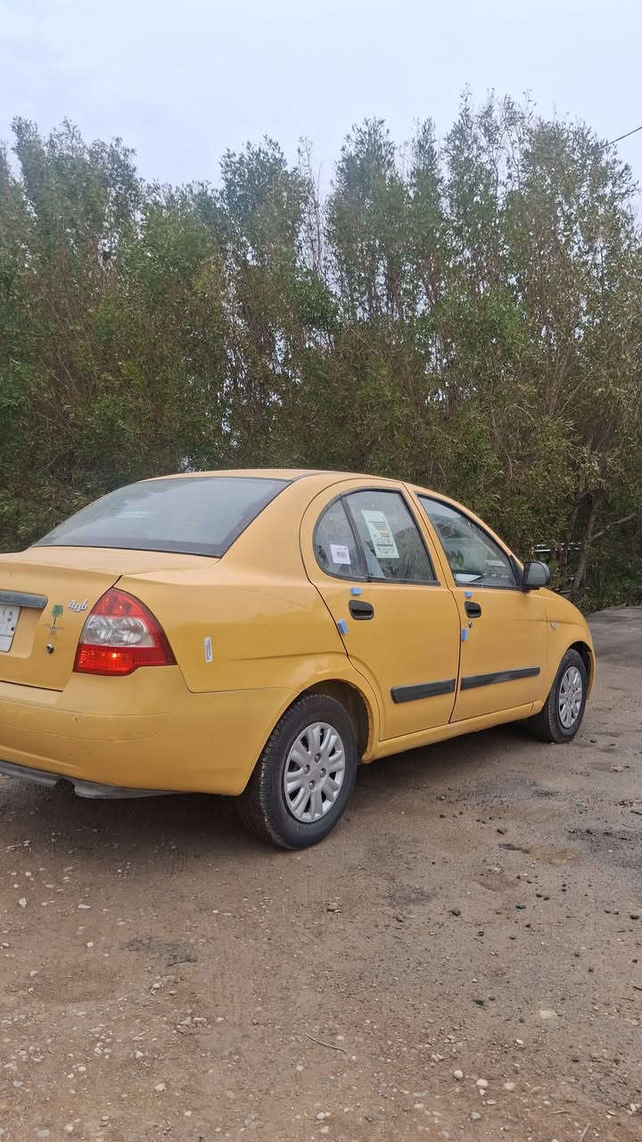 سلام عليكم طيبه موديل 2015 شويه صبغ بين الباب وجاملغ اليمنه كير مكينه خير من الله صدر امامي خلفي جديد تخم تاير قبل يومين شاده كهربائيات كلها شغاله 
دواخل جديده 
السعر 37 بيها مجال بصيط للشراي فقط 
العنوان بغداد الجديده 
الاتصال ***********
