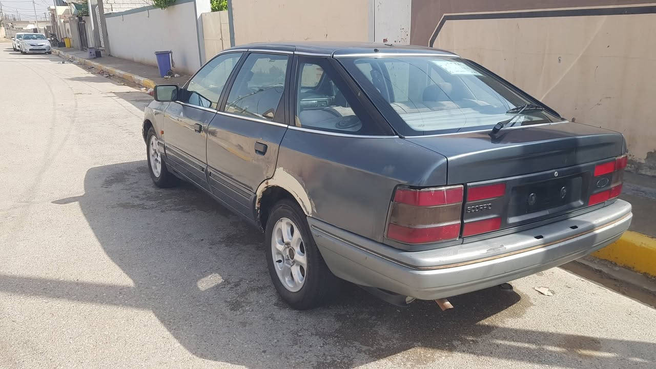 السلام عليكم
للبيع 
سيارة فورد سكوربيو موديل 1992
سيارة جاهزة 
مكينة وكير جديد مع تفرعات 
راديتر جديد مشط ستيرن جديد 
كهربائية كلهن شغالة 
سعر  ٢٥ ورقة  للاستفسار اتصل 
***********
