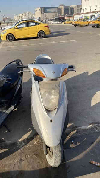 سلام عليكم بريز  نضيفه مجفته تشتغل سلف وهندر دراجة كامله كهربائيات كلها شغاله  ٤٠٠ وبيها مجال بسيط جدا حك الجيه *********** غير متواجد على الفيس
