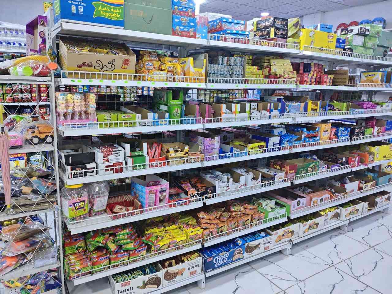 فرصة تجارية لا تُعوض في قلب كربلاء - أسواق (بركات الزهراء) للبيع 🌟
للراغبين في استثمار ناجح ومشروع قائم بكامل تجهيزاته، نعلن عن بيع "أسواق بركات الزهراء" بموقعها الحيوي والمميز.
​📍 الموقع: كربلاء المقدسة - حي الوفاء - شارع 20 (موقع ركن مميز).
📏 المساحة: تقريباً 120 متر مربع.
​✅ التجهيزات والمعدات:
​13 براد عمودي بحالة ممتازة.
​5 مجمدات (من ضمنها مجمدة كبيرة جداً 3 فتحات).
​ديكورات ورفوف متكاملة ومنظمة.
​💰 السعر المطلوب: 25 مليون دينار عراقي (قفل).
⚖️ سبب البيع: [عدم التفرغ].
​الأسواق شغالة ولها زبائنها وموقعها الركن يضمن حركة مستمرة.
📞 للاستفسار والتواصل: [***********   🌹***********]
