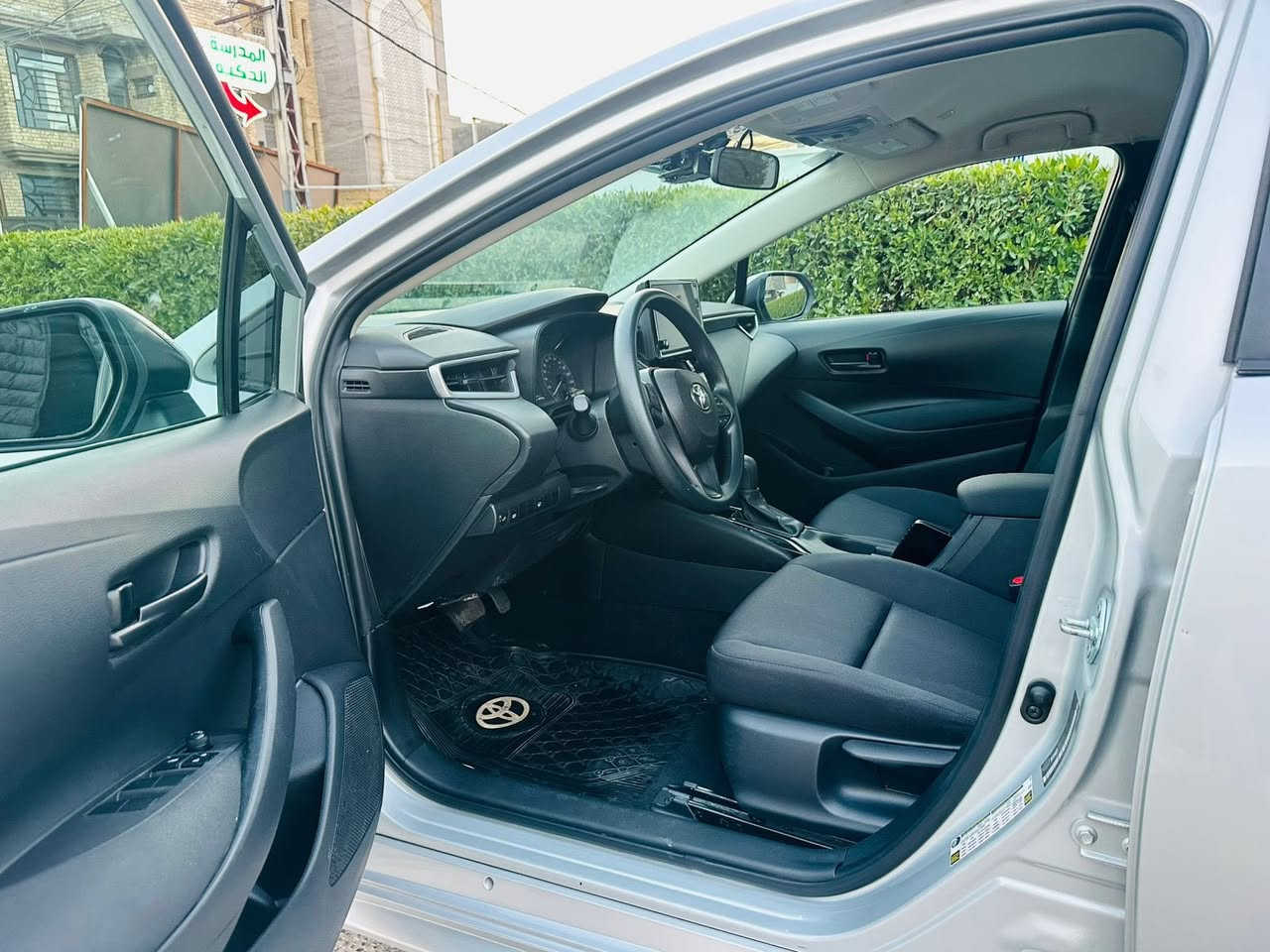 السلام عليكم
اللبيع  تيوتاا كورلا موديل 2024. أمريكي  مرقم جاهز تحويل ثاني يوم 
حادث سياره (جاملغ وبنيد بدون دواخل شرط  بدون دواخل بدون كلشي حته الدعامية نفسها ) السياره جديد كلش 
مواصفات LE
شاشة كبيرا كار بلي
رادارات امامي وخلفي
حديد مسار
سايد بريك بصمة
لايت زنون
اشاير مري
حكم استيرن اربع جهات
ويل كب اسود بلادي

فقط بيع السعر 155 ماكو هيج سعر بل سوك حادث كلش خفيف 

موقع بغداد حي الخضراء 
***********
