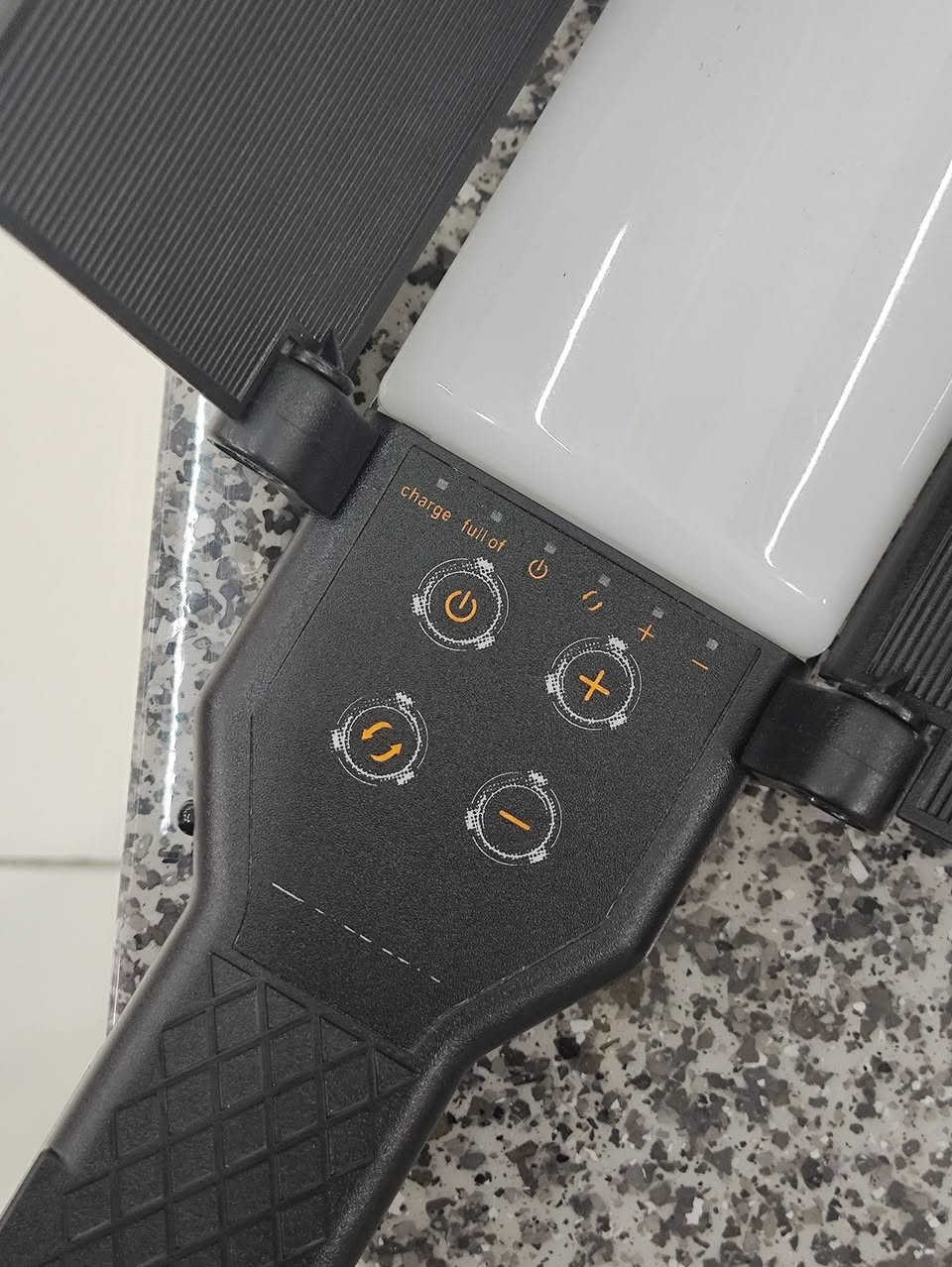 معدات تصوير
كروما خلفية تصوير قياس مترين في مترين مع عصا اضاءة ملونة 
بسعر ٦٠ الف بسس 
كربلاء حي الاسكان العسكري


**إذا كنت صاحب هذا الإعلان وتريد حذفه لأي سبب، رجاءا أرسل رسالة إلى الدعم الفني**