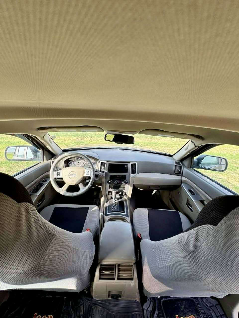 Jeep laredo
Jeep laredo

جيب لاريدو 2009 🔥

محرك المرغوب 

✅6 سلندر 3700 cc اقتصادي وعزم ممتاز

🟢گير اوتوماتيك 5 نمر 

🟢فور ويل 4x4 اوتوماتيك 

🟢رقم سليمانية دولي بأسمي 

🟢السيارة فول مواصفات عدا الفتحه 

🟢كشن كهرباء 

🟢كشن تدفئة 

🟢مرايات اوتو 

🟢فتح واغلاق جامات عن طريق البصمه 

🟢كامره خلفية 

🟢شاشة ايباد 

🟢تبريد قطعتين 

🟢بصمه + تشغيل عن بعد

🟢كروس سرعة 

🟢شاشة اعطال 

صدر امامي خلفي جديد 

السيارة بدون دينار مصرف 

ملاحضات ( جاملغ سكن صبغ + شبر بونيد ) 

بدون ايرباك بدون قطره جولح او شخوط 

السعر ( 118 ) سياره بيها مجال مال بيع الي يحب يتفضل خاص


**إذا كنت صاحب هذا الإعلان وتريد حذفه لأي سبب، رجاءا أرسل رسالة إلى الدعم الفني**