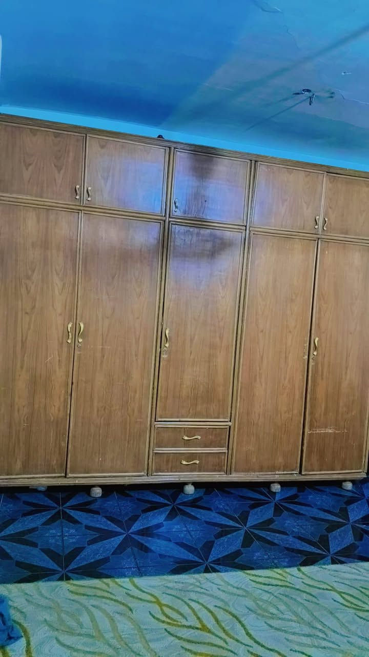 كنتور ومعرض 
صاج نوعيه ممتازه مو سوكي 
***********
