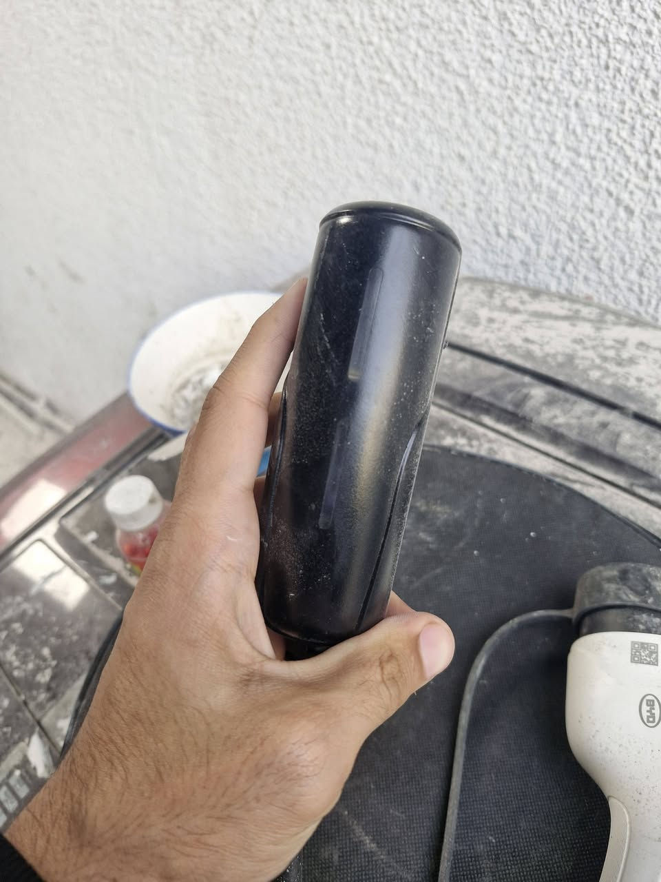 شاحن byd اصلي
شاحنه ٨ امبير اصلية 
Byd 
للبيع ٩٠ الف وبيها مجال 
*********** للتواصل واتساب او اتصال
