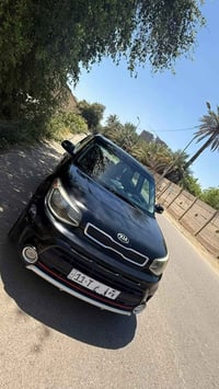 صول ٢٠١٨ اسود  محرك ١٦٠٠ تيربو   بصمة ابواب وتشغيل  ماشية ٤٢ ميل رقم ب...