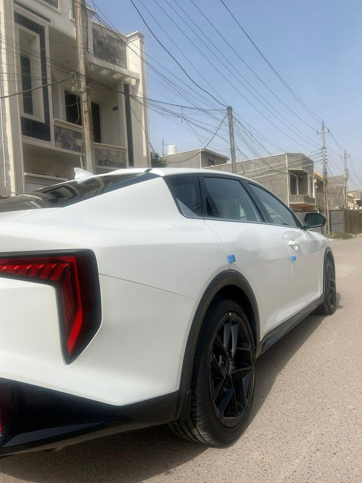 السلام عليكم للبيع k4 موديل 2025 دوليه جي تي لاين اعلى فئة
ماشيه 5000 مكفولة من الصبغ والتبديل سنويه بسمي السعر 220 ورقه وبيه مجال بسيط للاستفسار الاتصال ‭٠٧٨٠ ٨٨٤ ٨٨٤٧‬
