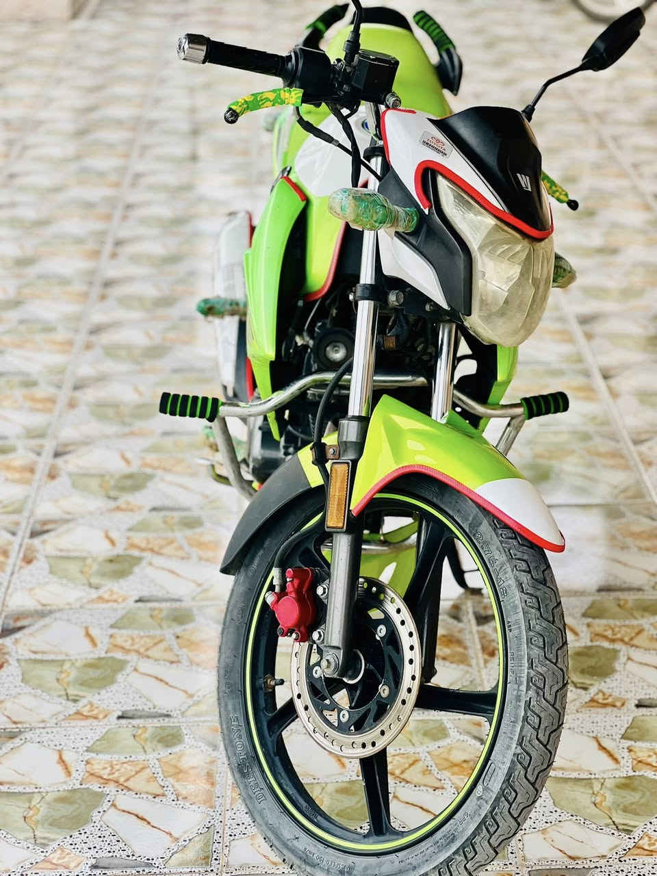 الدراجه للبيع السعر خاص ***********
