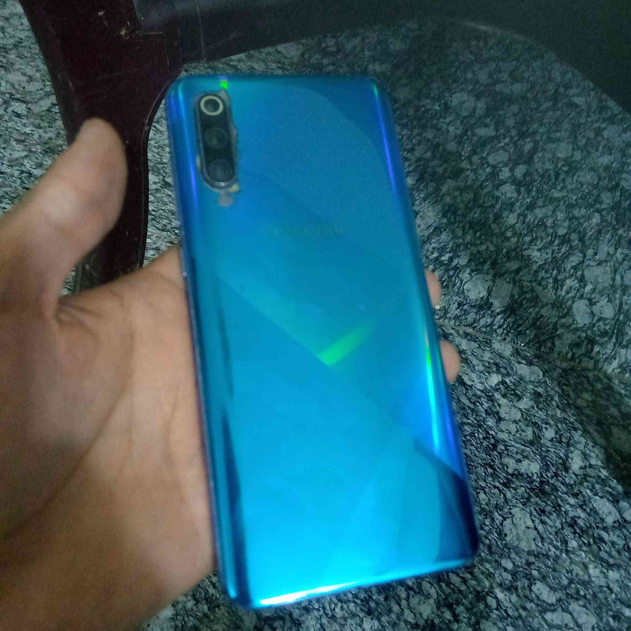 شاومي mi9 ذاكره 128 بي فطور بل شاشه ضهر مبدل كله شغال مابي اي نقص للبيع او مراوس


**إذا كنت صاحب هذا الإعلان وتريد حذفه لأي سبب، رجاءا أرسل رسالة إلى الدعم الفني**