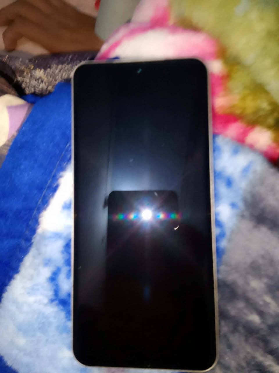 للبيع شاومي 15 الترا جهاز جديد وكامل ملحقات النسخه العالميه شاحن 90 واط السعر مليون وميه 
للاستفسار الاتصال ***********
