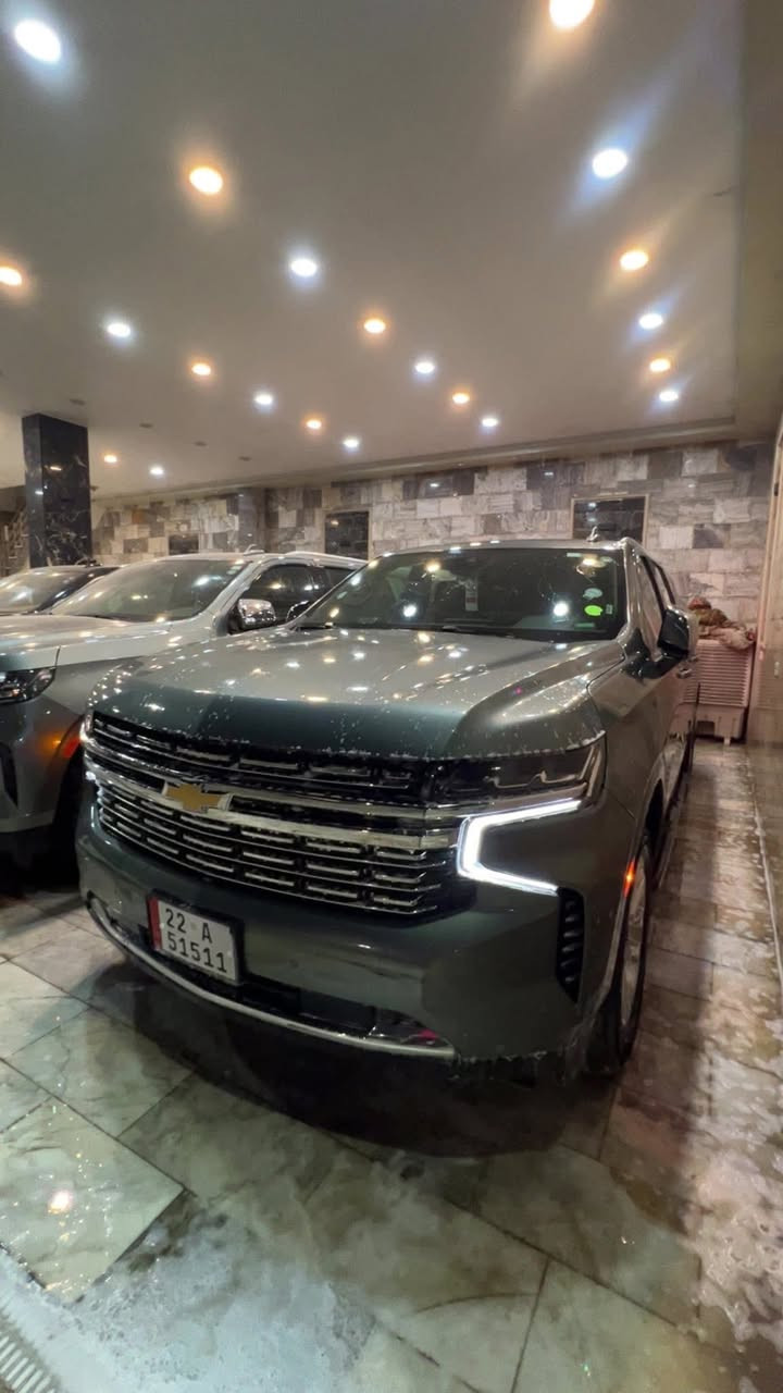 السلام عليكم شوفر موديل 23 رقم اربيل اجره بيه قطعتين تبديل اصلي جاملغ وباب اصل نفس اللون وبيه ربع الجاملغ الخلفي صبغ على كد شبرين  السياره بدون ايرباك وبدون شاصي تخم تاير جديد بيه خط بغداد واربيل ايجار والسياره فول عده البنورامه طبله برايمر اصل السعر 4شدادت بيه مجال قليل الشراي يصل يدلل خاص ماجوب ***********
