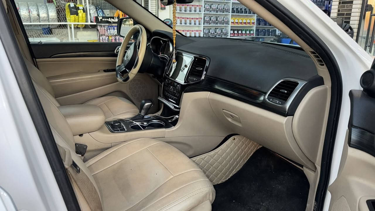 جيب 2019 خليجي شركة هارلم ماشية 80 الف سلايت بصمة كشنات جلد جنطة كهرباء ويل اسود سيارة كلين تايتل كفاله تامة مكانه أربيل بسمي سنوية ورقم كله جديدة سعره 320 بيه مجال
***********
