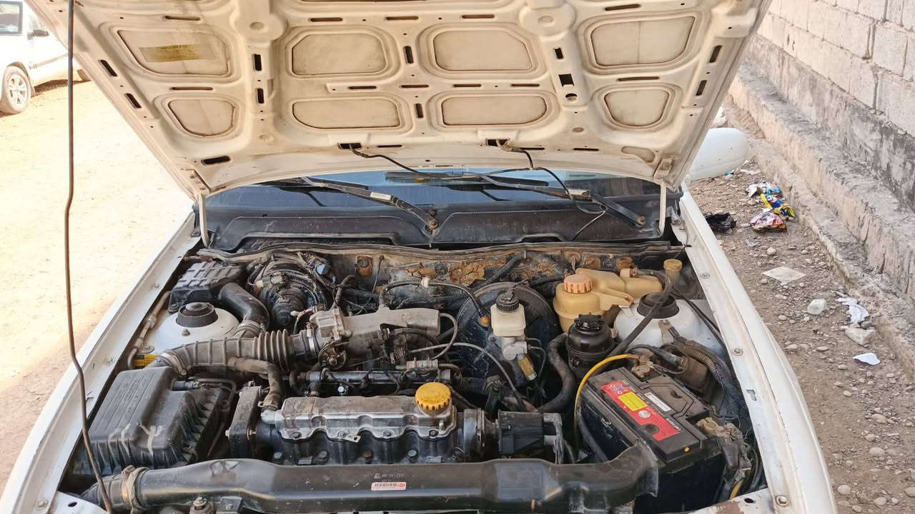 دايو سيلو اوتوماتيك كير ومحرك بلاد ومكفولات
سنويه بأسمي لل 27 هزه جديده 
داخل نضيف  
سعر 25 
***********
